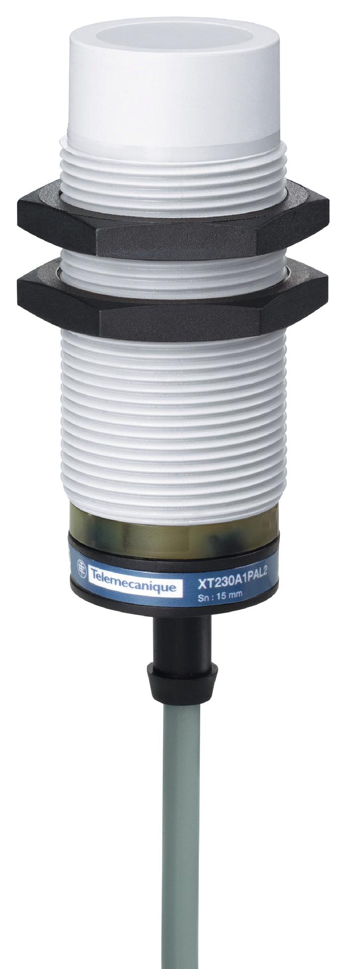 Telemecanique Sensors Xt230A1Fbl2 Cap Proximity Sensor, 15Mm, 240Vac